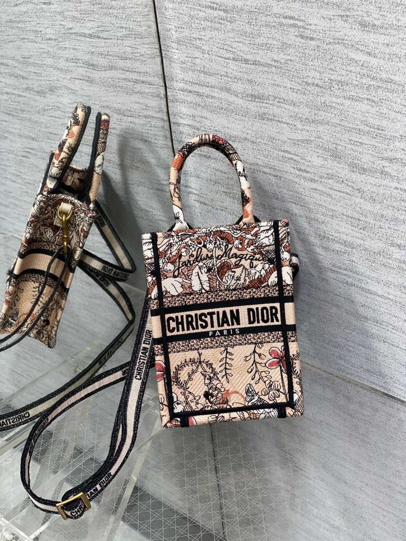 Christian Dior Shopping Bags